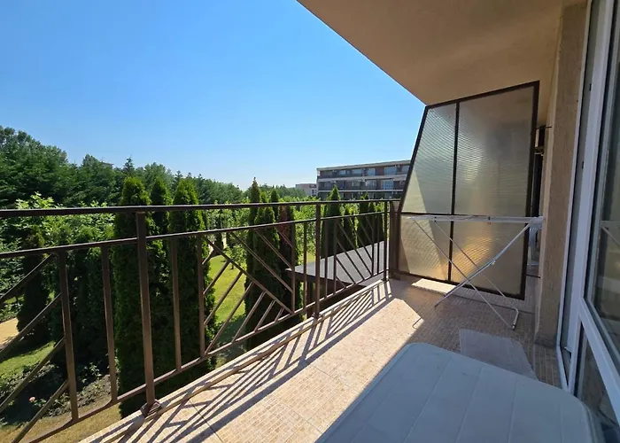 Orchid Garden 公寓